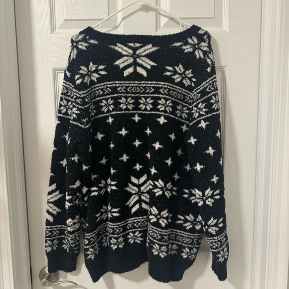 $118 Barefoot Dreams Cozychic Fair Isle Sweater - Picture 4 of 4